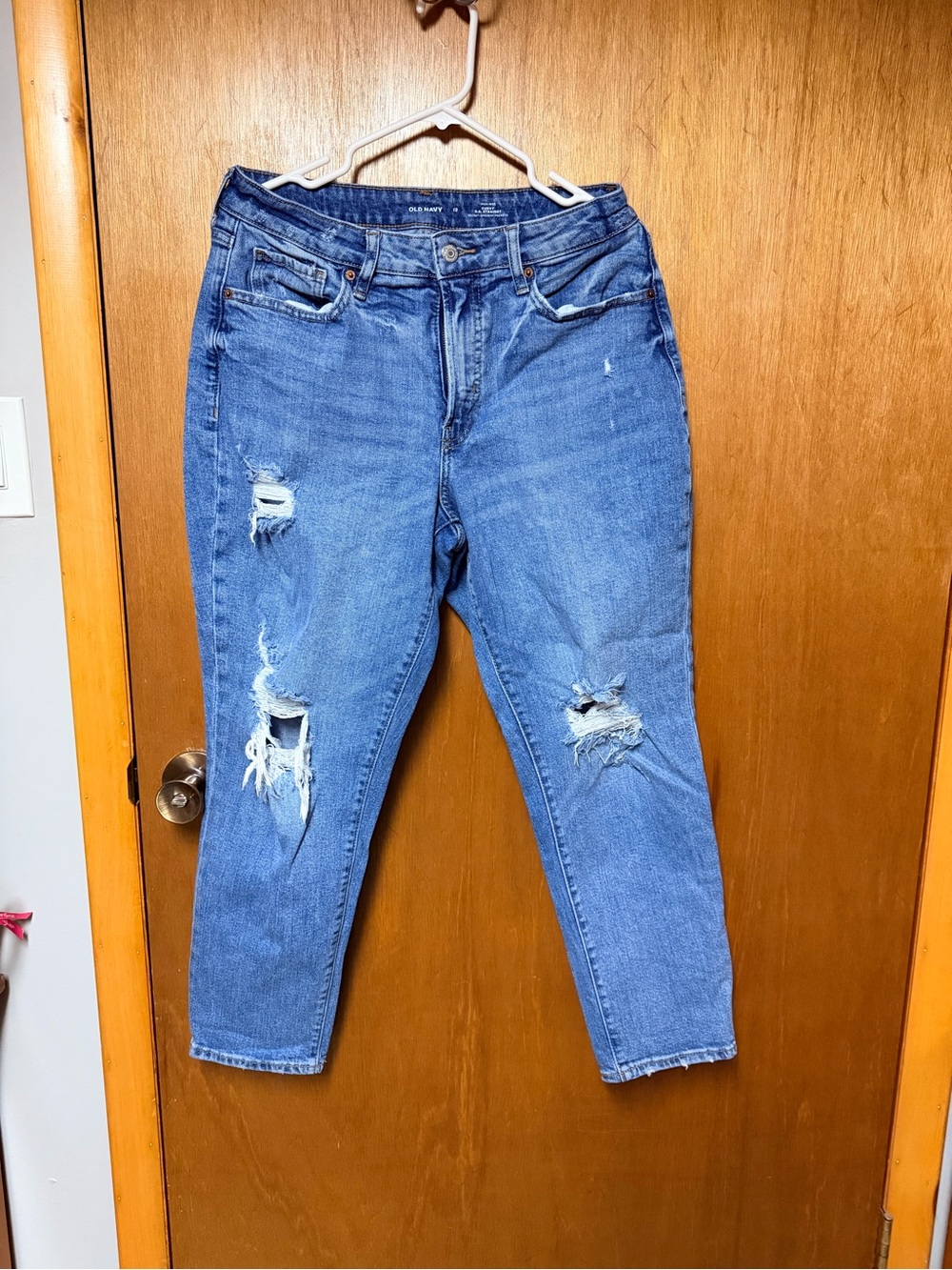 Old Navy Ripped Boyfriend Jeans in Blue Denim